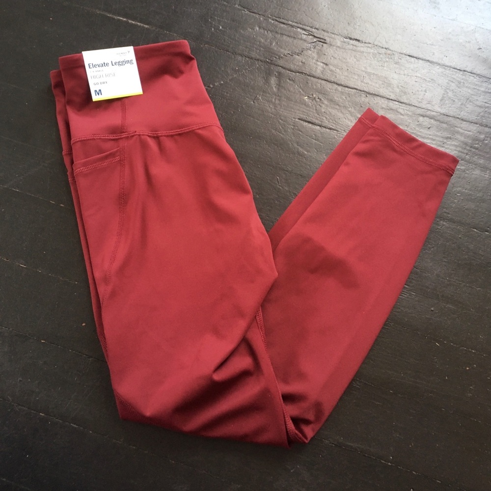 Never worn NWT elevate leggings